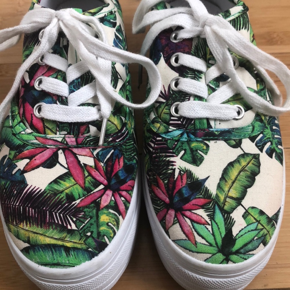 H&M Platform Tropical Sneakers